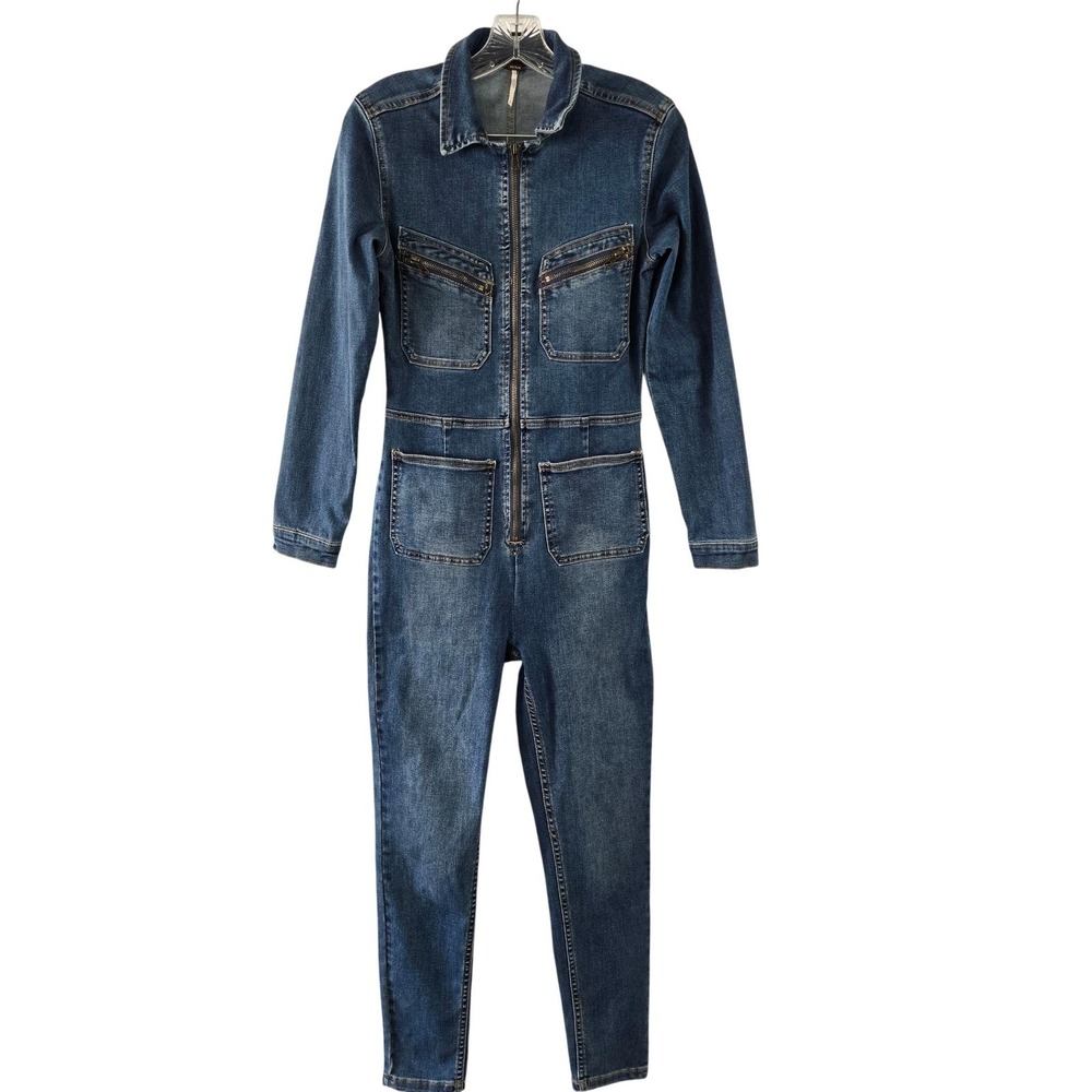 Free People Denim Jumpsuit Womens Small Blue Zip Front Pockets Long‎ Sleeve